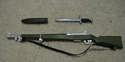 W100 GI Joe HASBRO Reissued M1 Rifle with Bayonet and Sheath new!