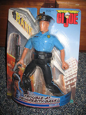 D181 GI JOE Adventure Team Trouble at Prosperity Bank Police Officer New Sealed!